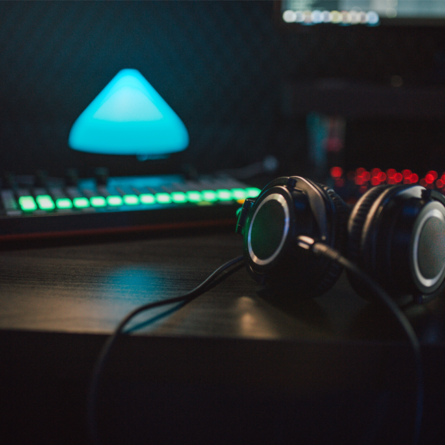 Wired vs Wireless: When Audio Cables Are the Better Option