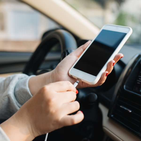 What to Look for in a Reliable Car Charger for Daily Commutes