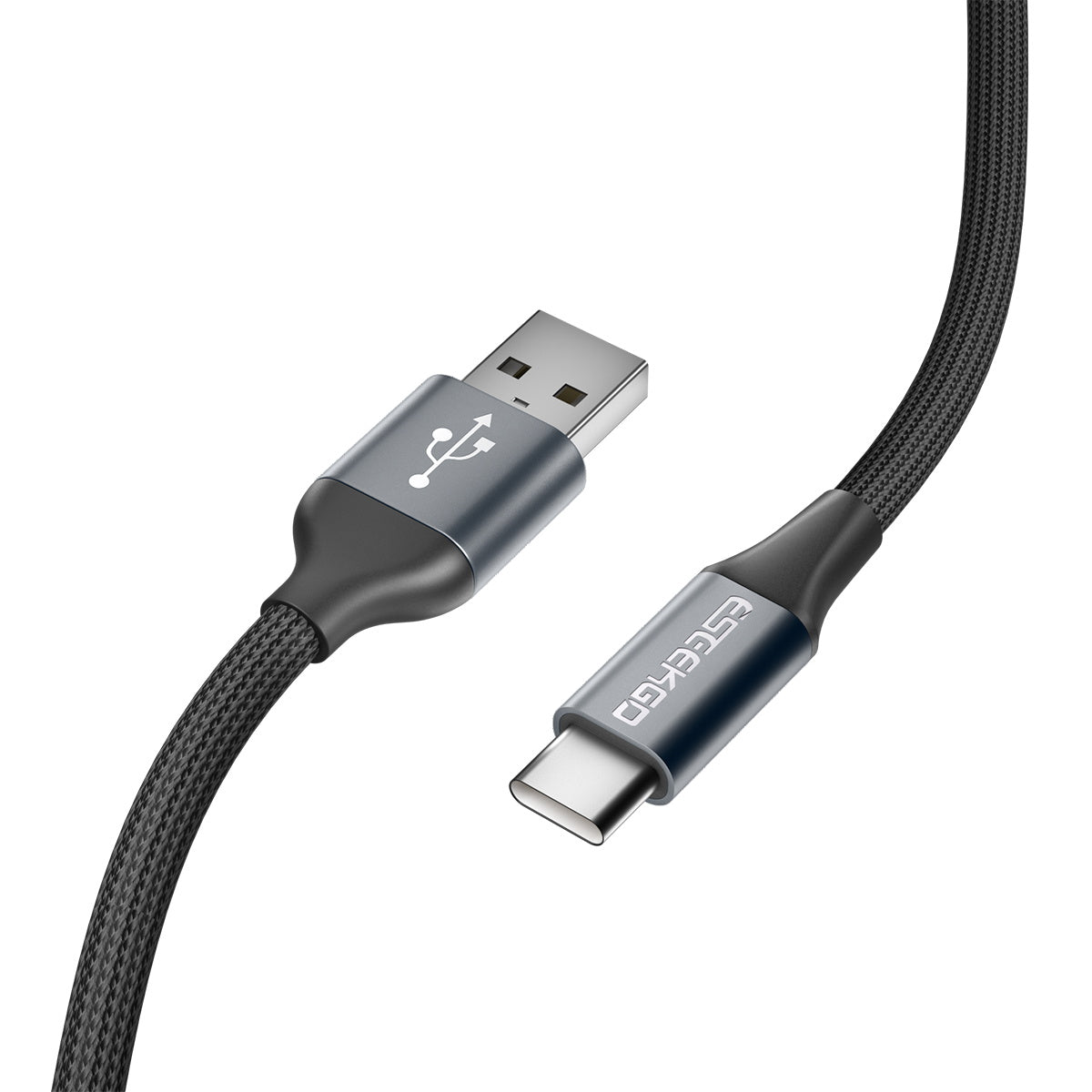 Eseekgo black braided USB-A to USB-C cable, close-up of both metal connectors