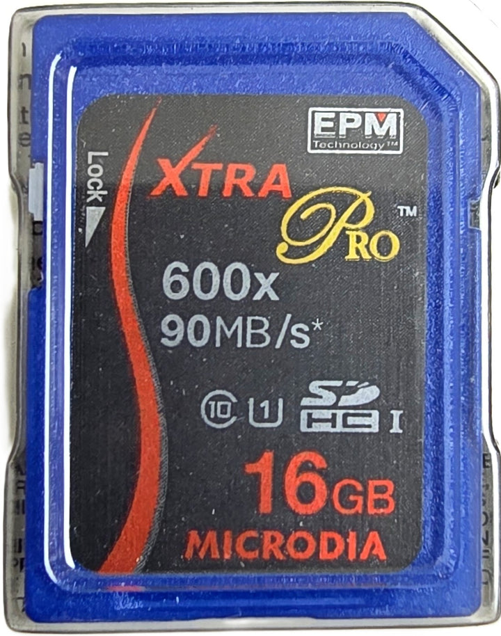 Carte SD MICRODIA XTRA Pro 16 Go - conçue pour les photographes professionnels sérieux